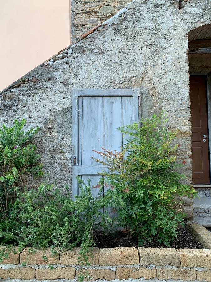 מונטיניוזו Tuscany House Of Artist מראה חיצוני תמונה